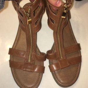 ✨ZIP UP SANDALS ✨